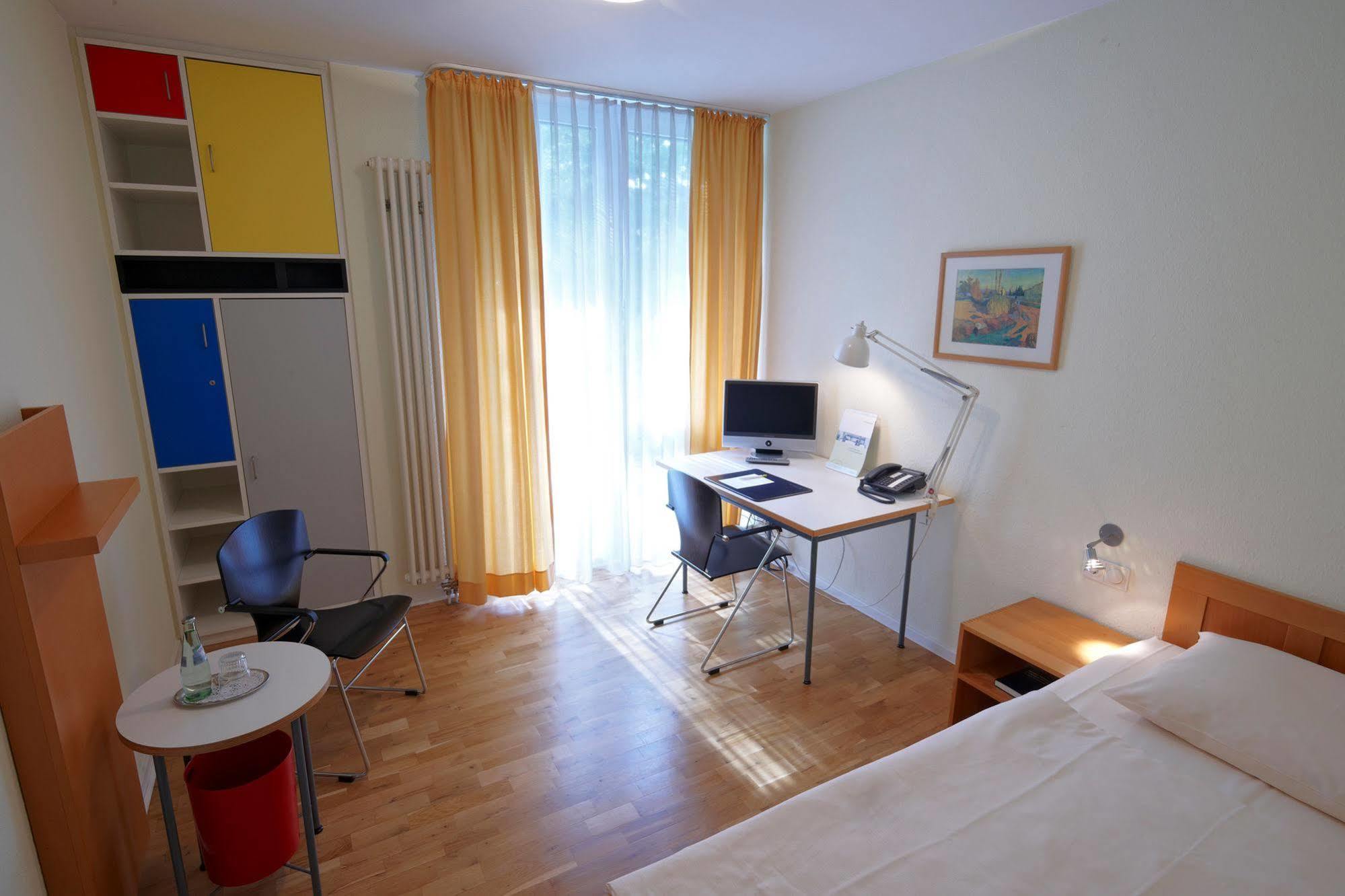 Commundo Tagungshotel Neuss Kültér fotó